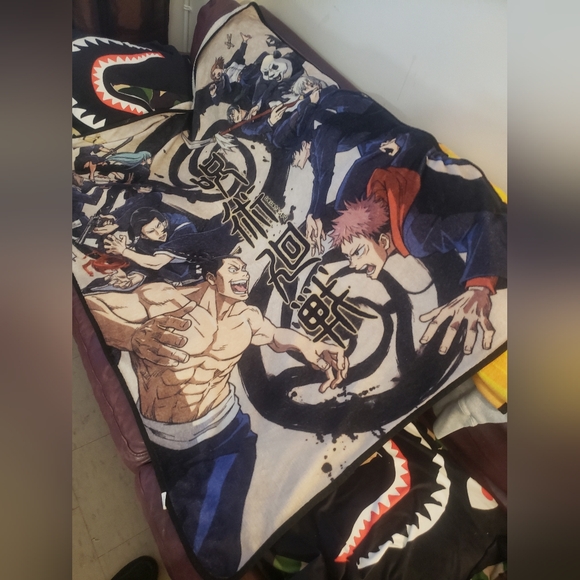 Jujitsu kaisen Plush Blanket - Picture 1 of 2